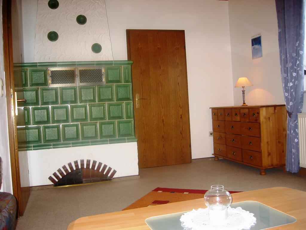 Ferienwohnungen Haus Waltraud Steinwiesen Exterior foto